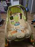 Leżaczek Fisher price