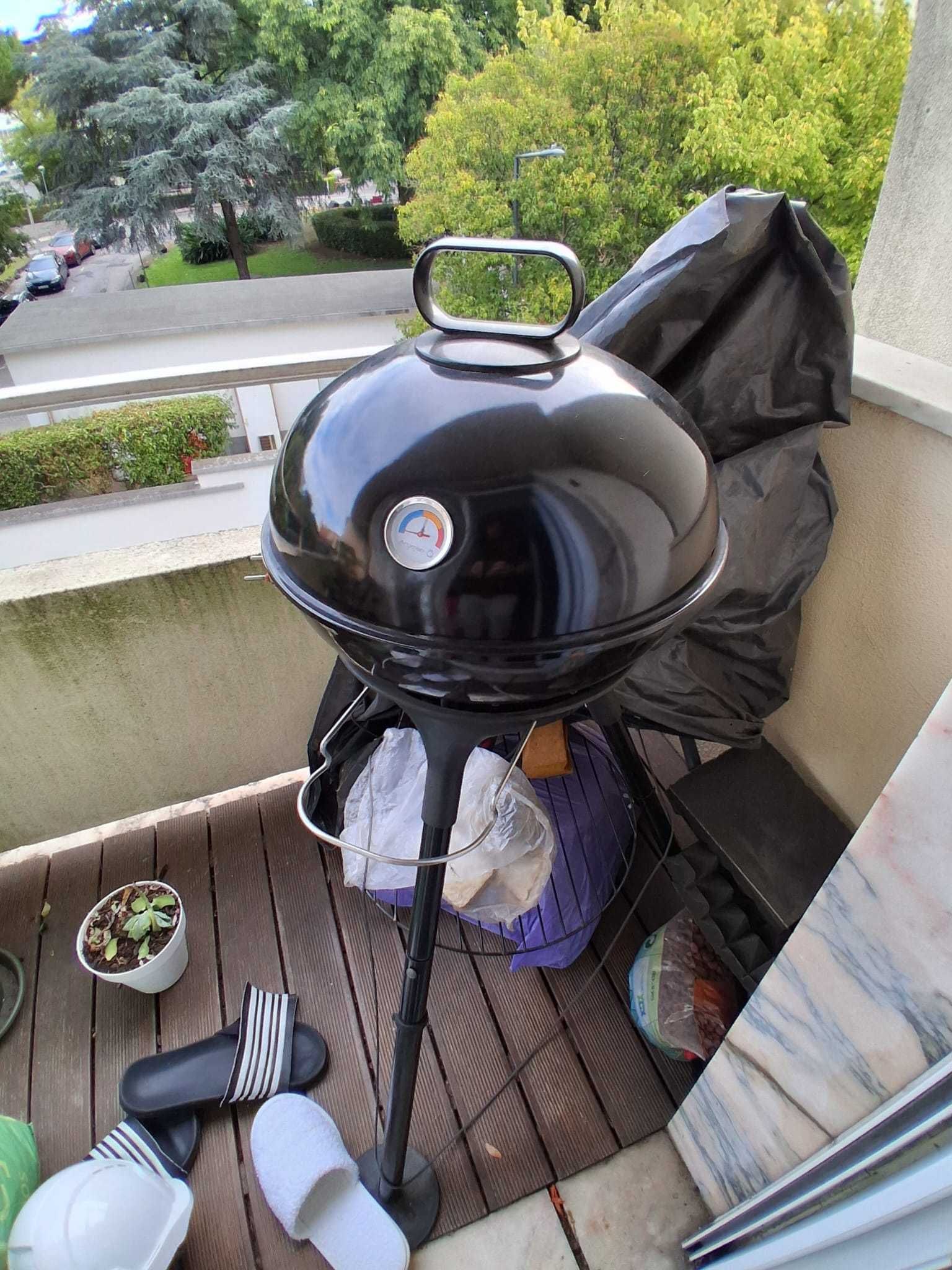 Grelhador Barbecue Elétrico Tefal Aromati-Q Grill 3 em 1 2300W