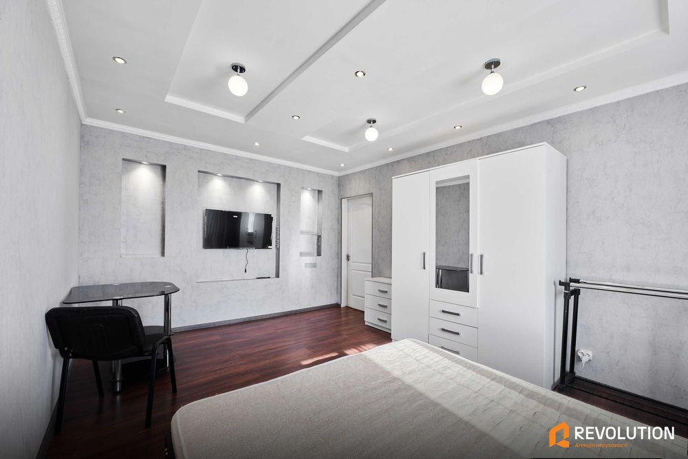 БЕЗ % оренда Дарницький Район, вул Вербицького 28