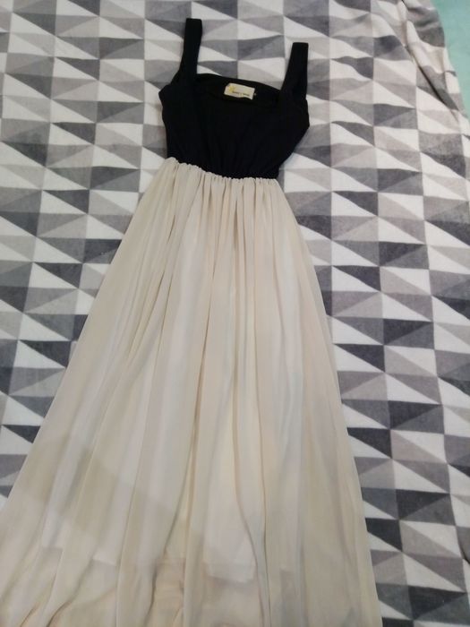 Sukienka długa kremowo-czarna