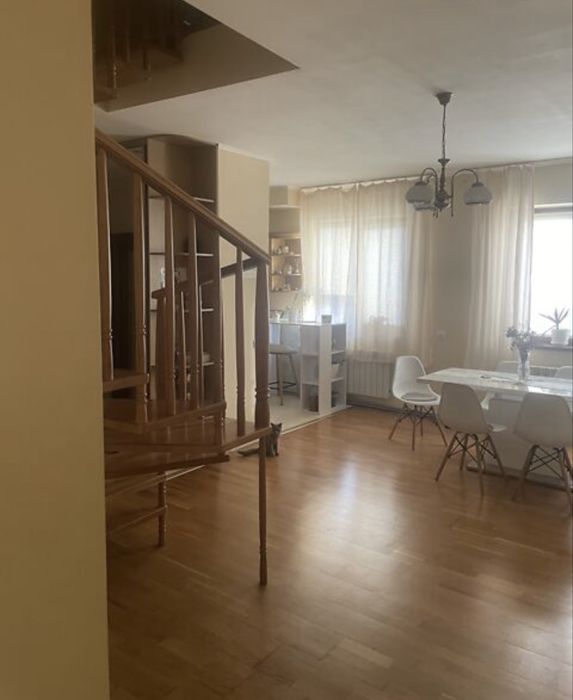 Продаж 2кім квартири, Ужгород