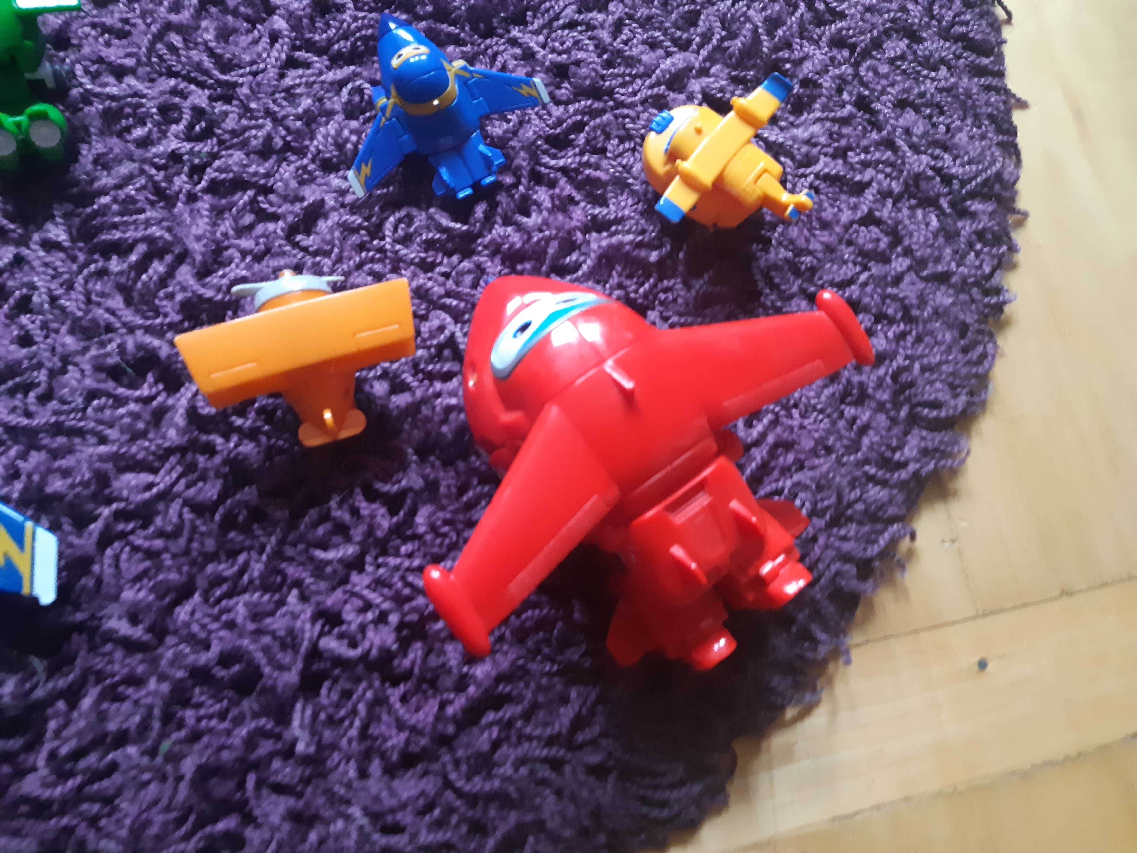 Super Wings - samoloty trasformujące gotowe do zabawy