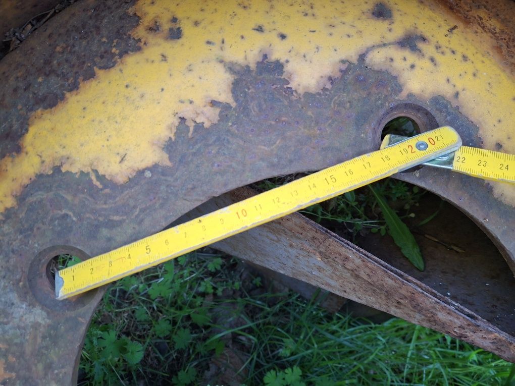 Felga z opona ładowarka JCB 15.5/80-24