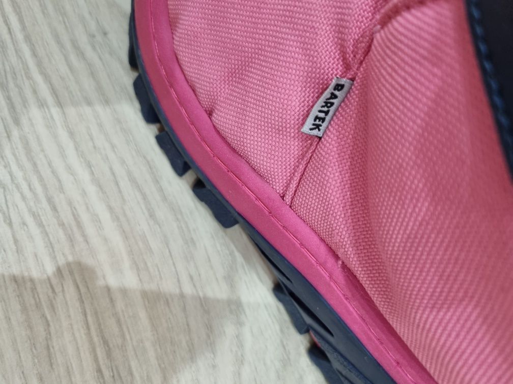 Śniegowce dziecięce rozmiar 30/31, buty zimowe firmy Bartek