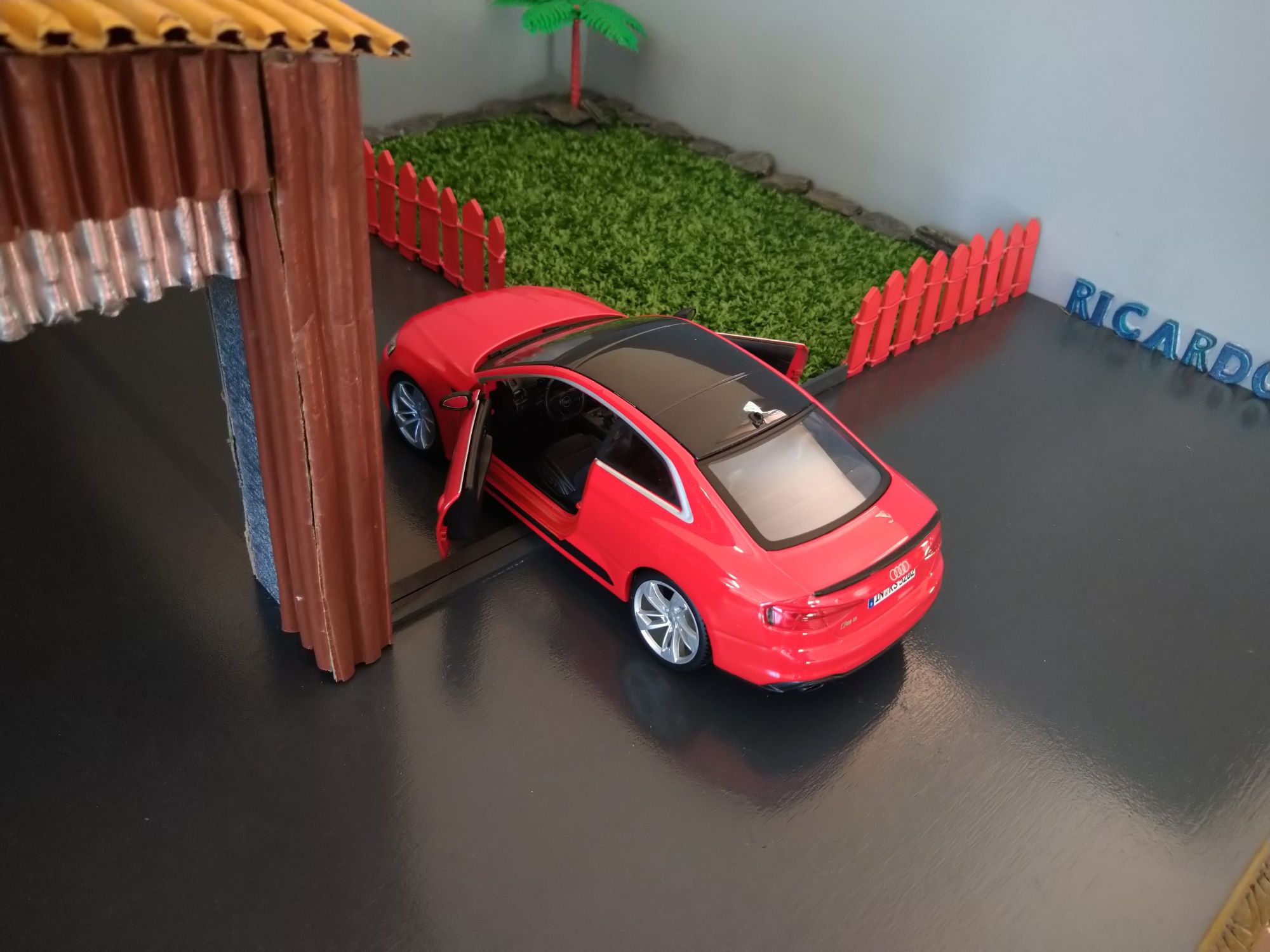 Audi RS5 Coupé - Bburago 1/24