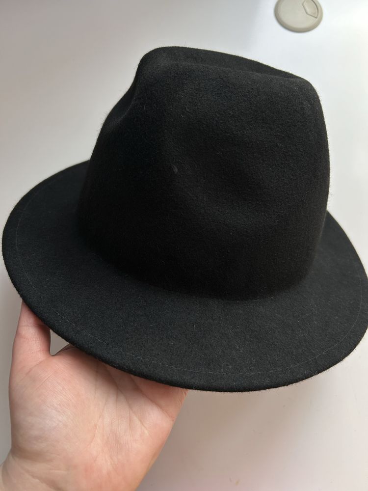Продам жіночу шляпу