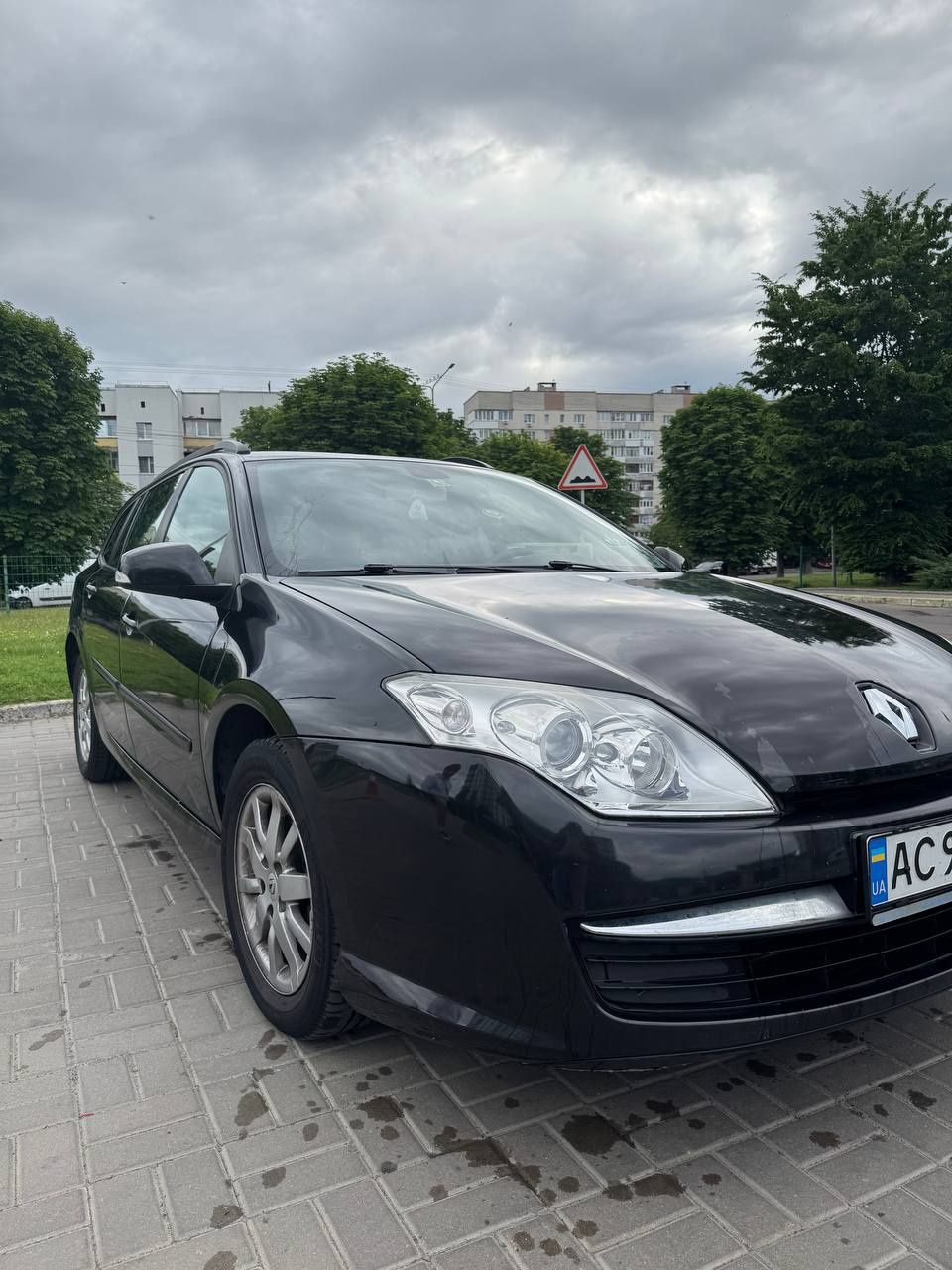 Авто Renault Laguna