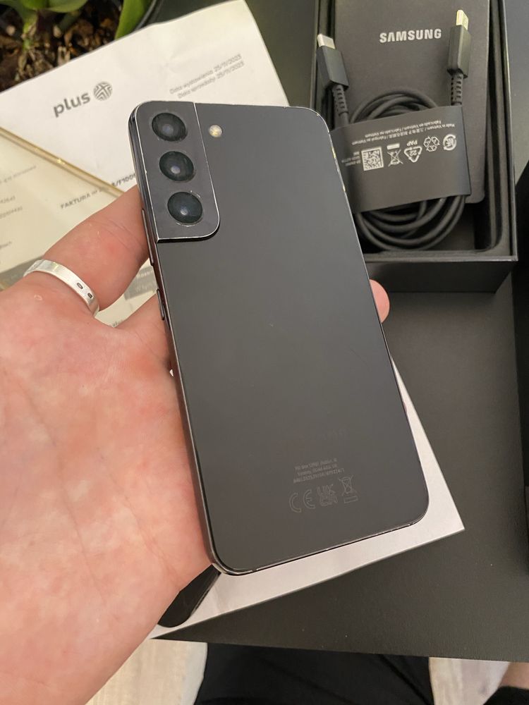 Samsung S22 128/8 Gb