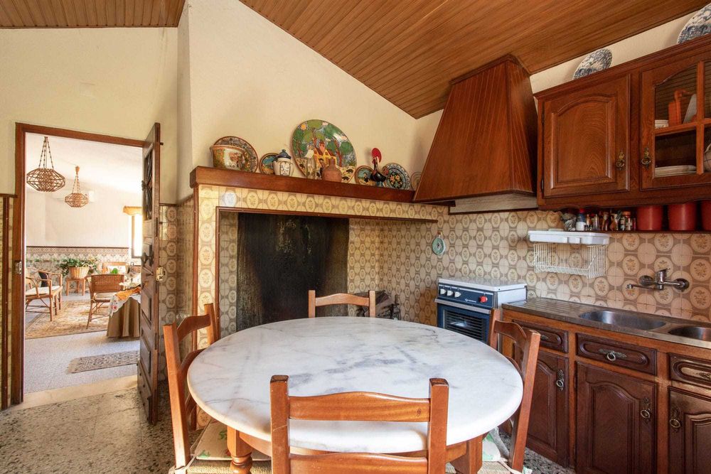 Mesa Mármore 4 cadeiras