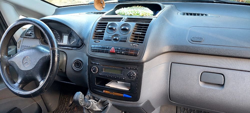 mercedes benz vito comercial 2008