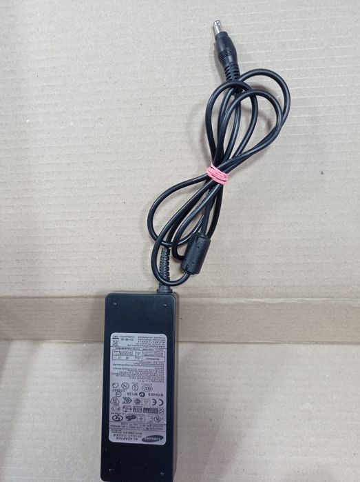 Блок питания ноутбука Samsung 19v-4.74A. "AP13AD05"