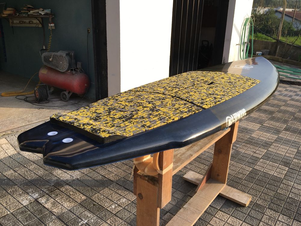 SUPwave 8.2x28, como novo