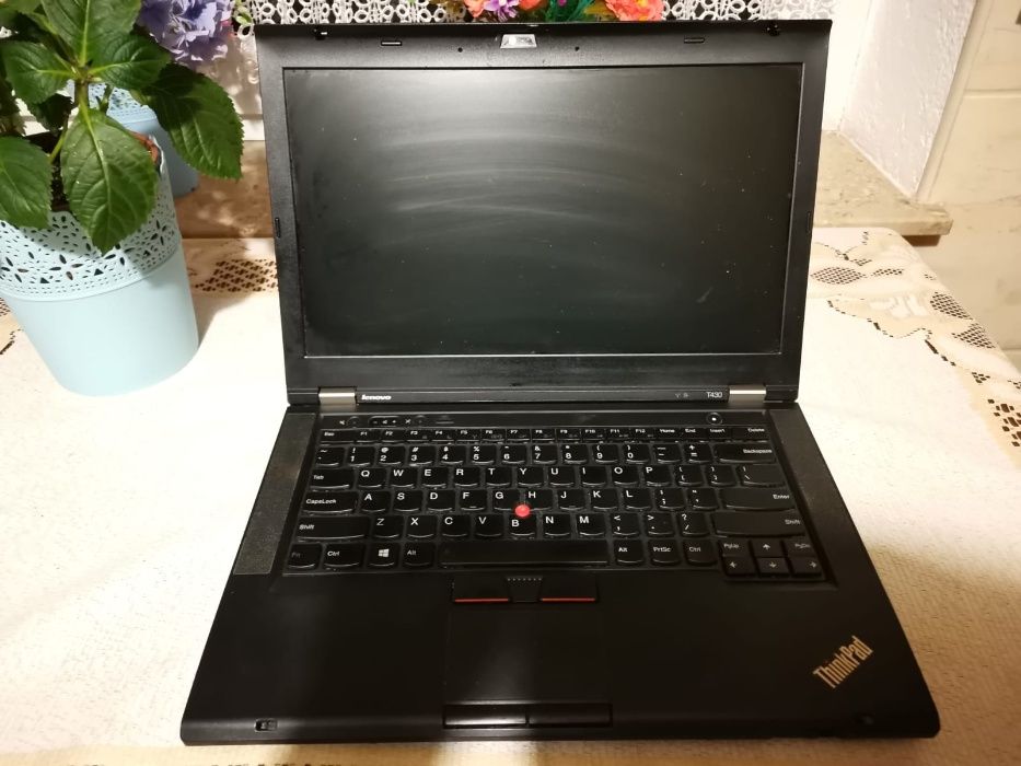 Lenovo ThinkPad T430 i5 120gb ssd 4gb ram win7