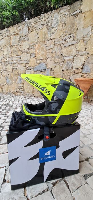 Protecao joelhos Joalheiras Dainese