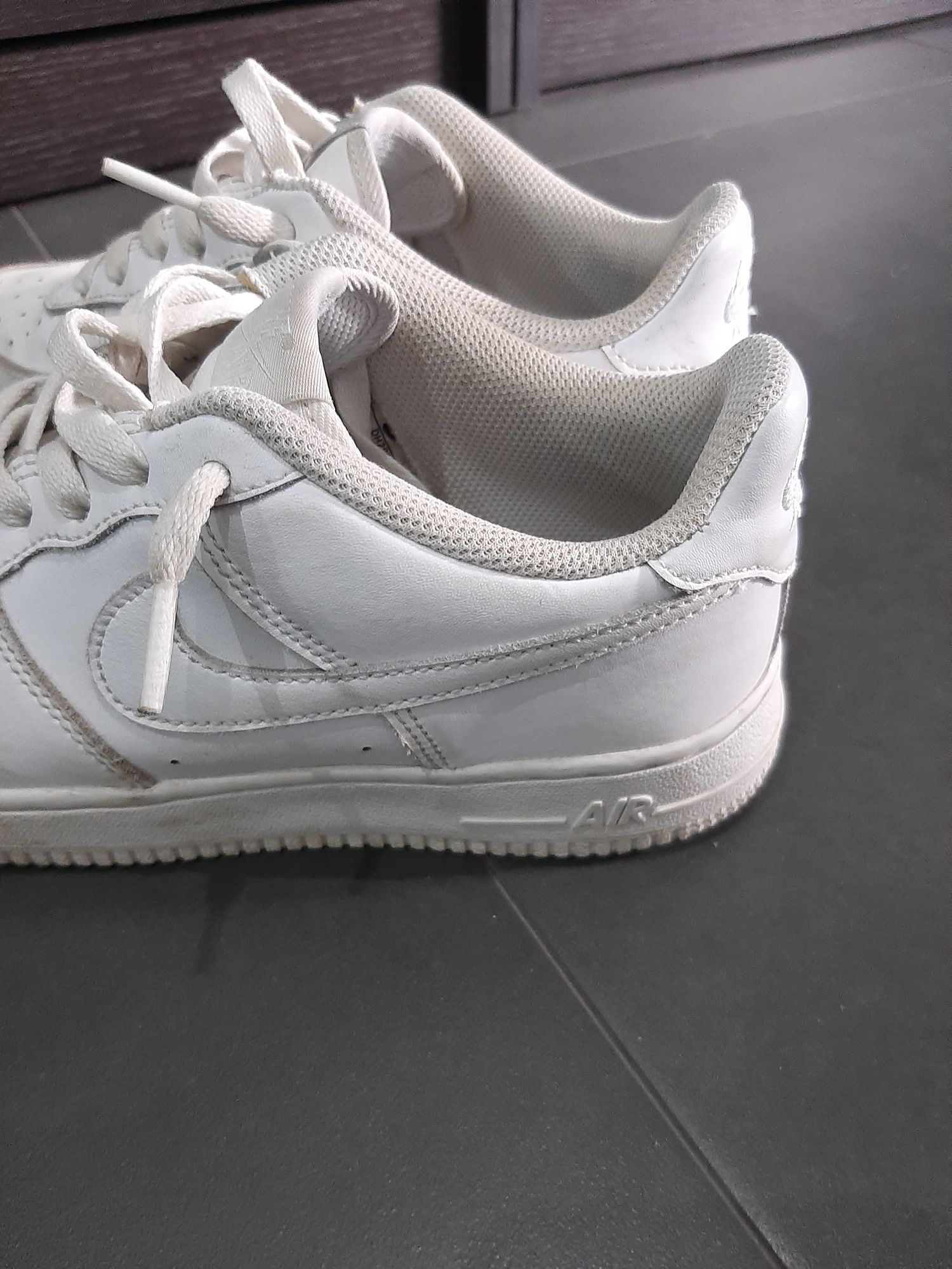 Nike Air Force 1 (Oficial)