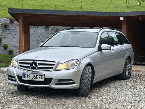 Zadbany Mercedes Klasa C W204 Lift, prywatny