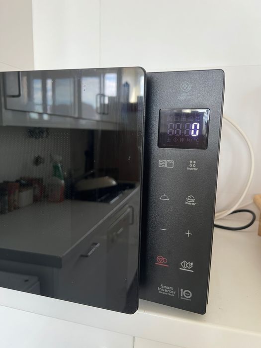 Microondas LG NeoChef MH6535GDS (25 L)