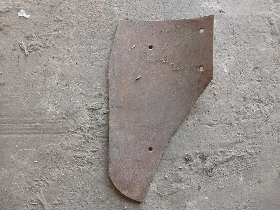 Недорого отвал на плуг