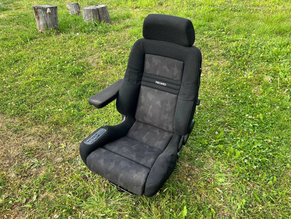 Спортивні сидіння рекаро сиденья ковши полуковш recaro сидушки спорт