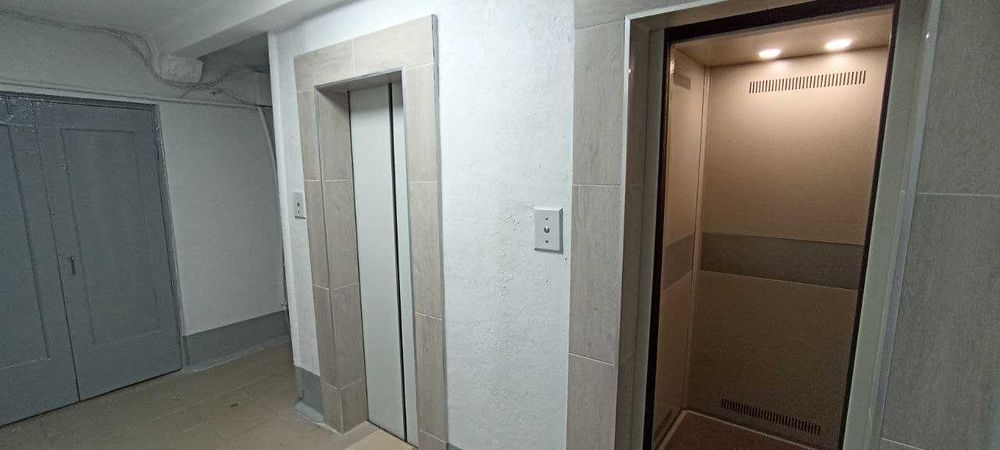 Продам 3 к квартиру ж\м Победа 5 - Набережная  Победы-пр Героев