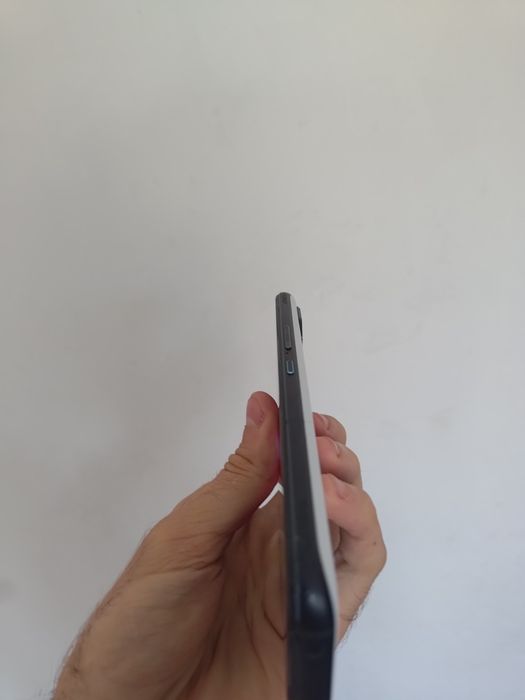 Предзамовлення Asus rog phone 6 12/256 white shtorm