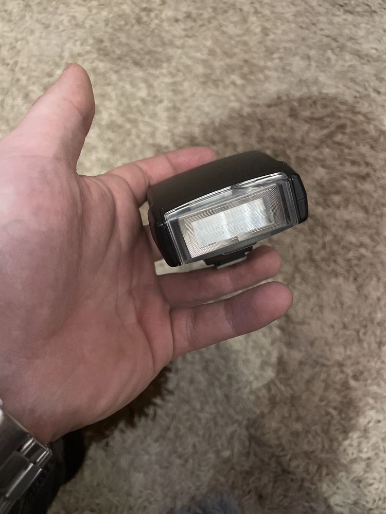 Lampa bluskowa nikon ss400