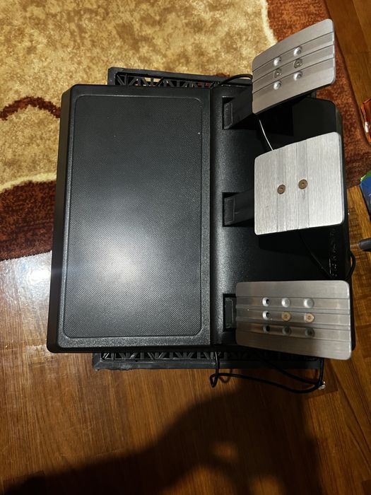 Volante t300rs gt como novo