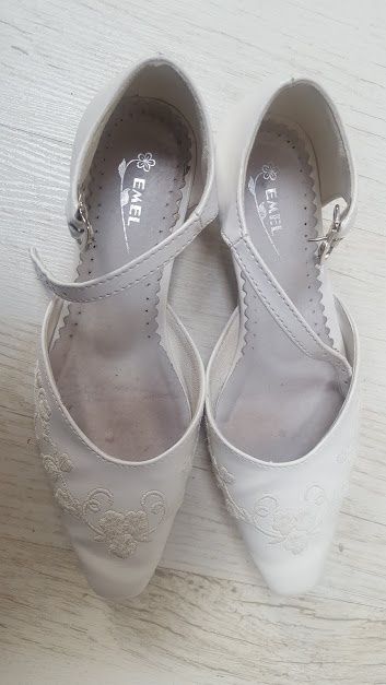 pantofelki, buty komunijne, balerinki r. 32