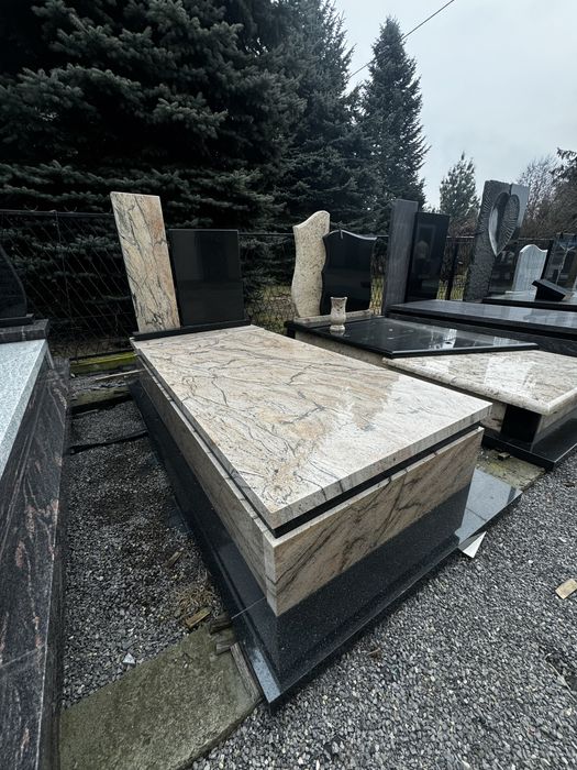 Nagrobki Szydłowiec Granit Pomnik