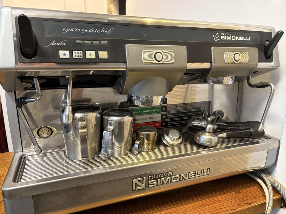 Ekspres do kawy. Nowa Simonelli