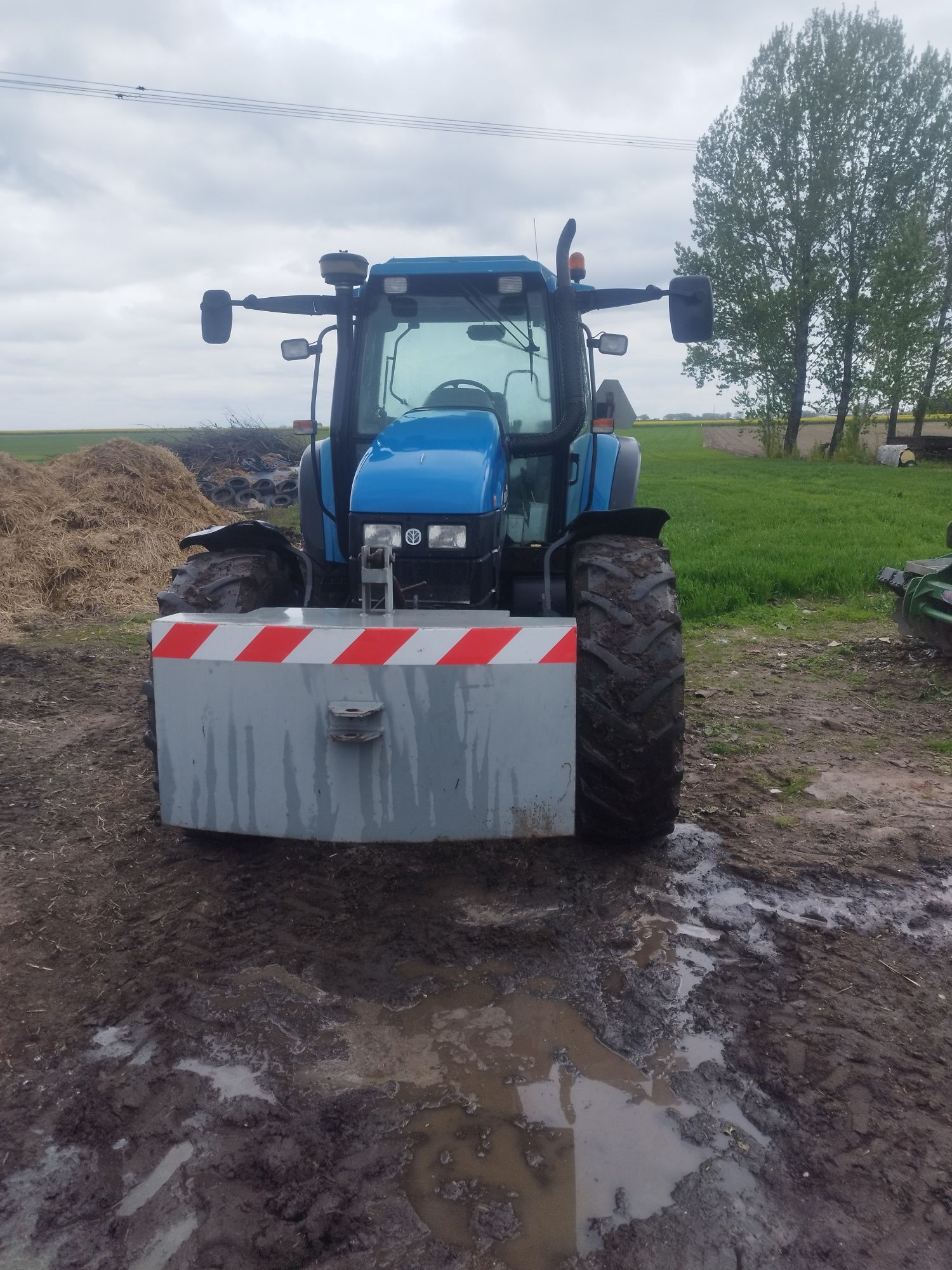 New Holland ts 115, stan bdb.