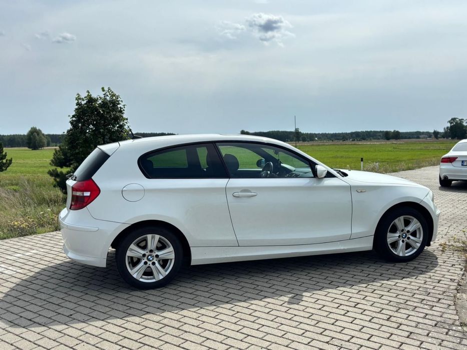 Bmw seria 1 118D E87 hatchback 2008r 143 KM nowy rozrząd