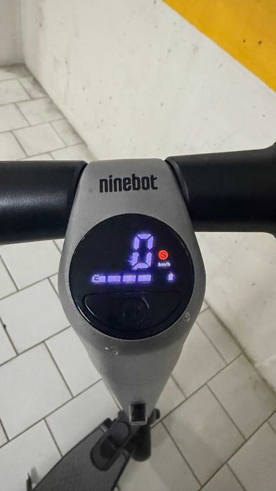 Trotinete Ninebot Segway ES2