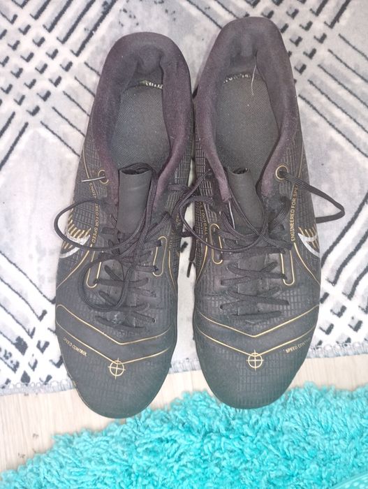 Продам сороконіжки