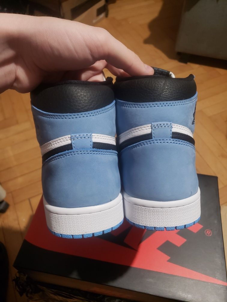 Oryginalne Nike AJ1 High Retro University Blue 43 9.5 DSWT
