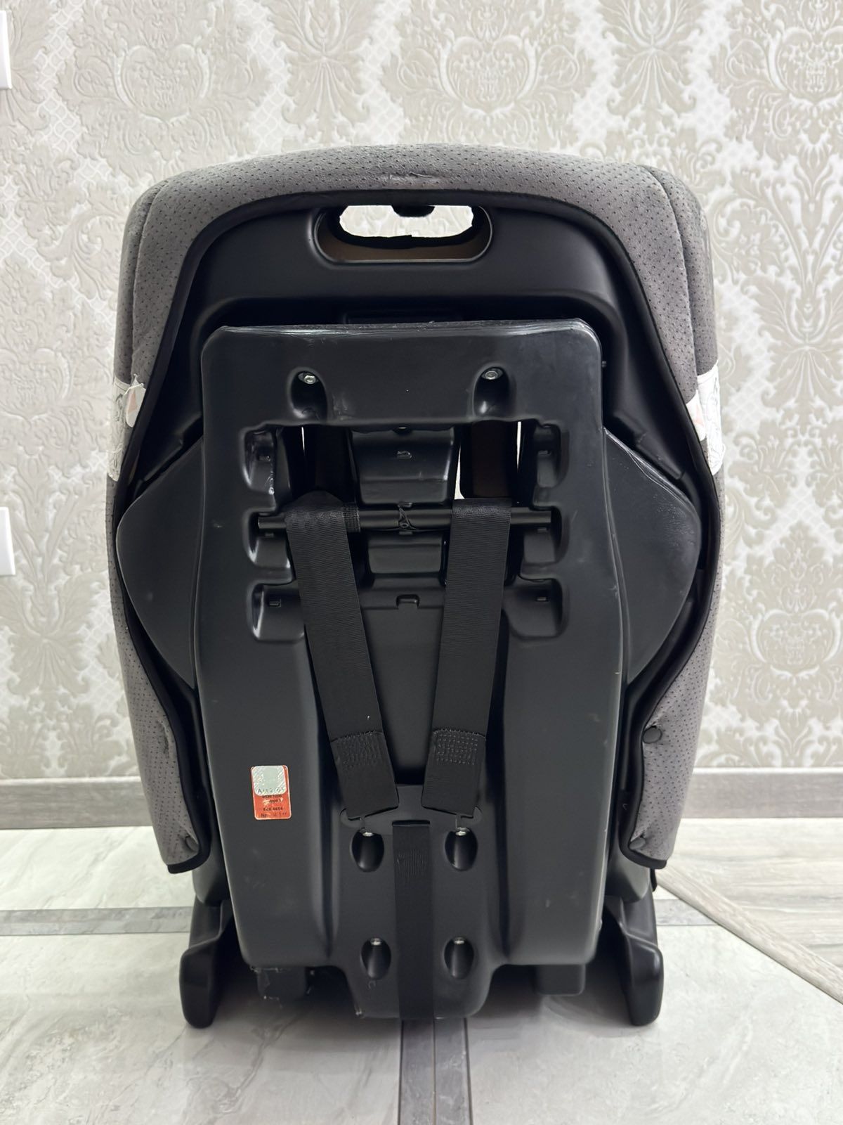 Автокресло Recaro