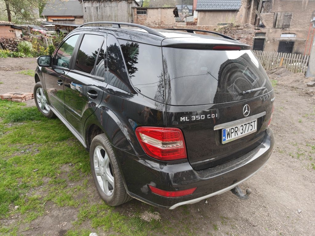 Mercedes ML W164