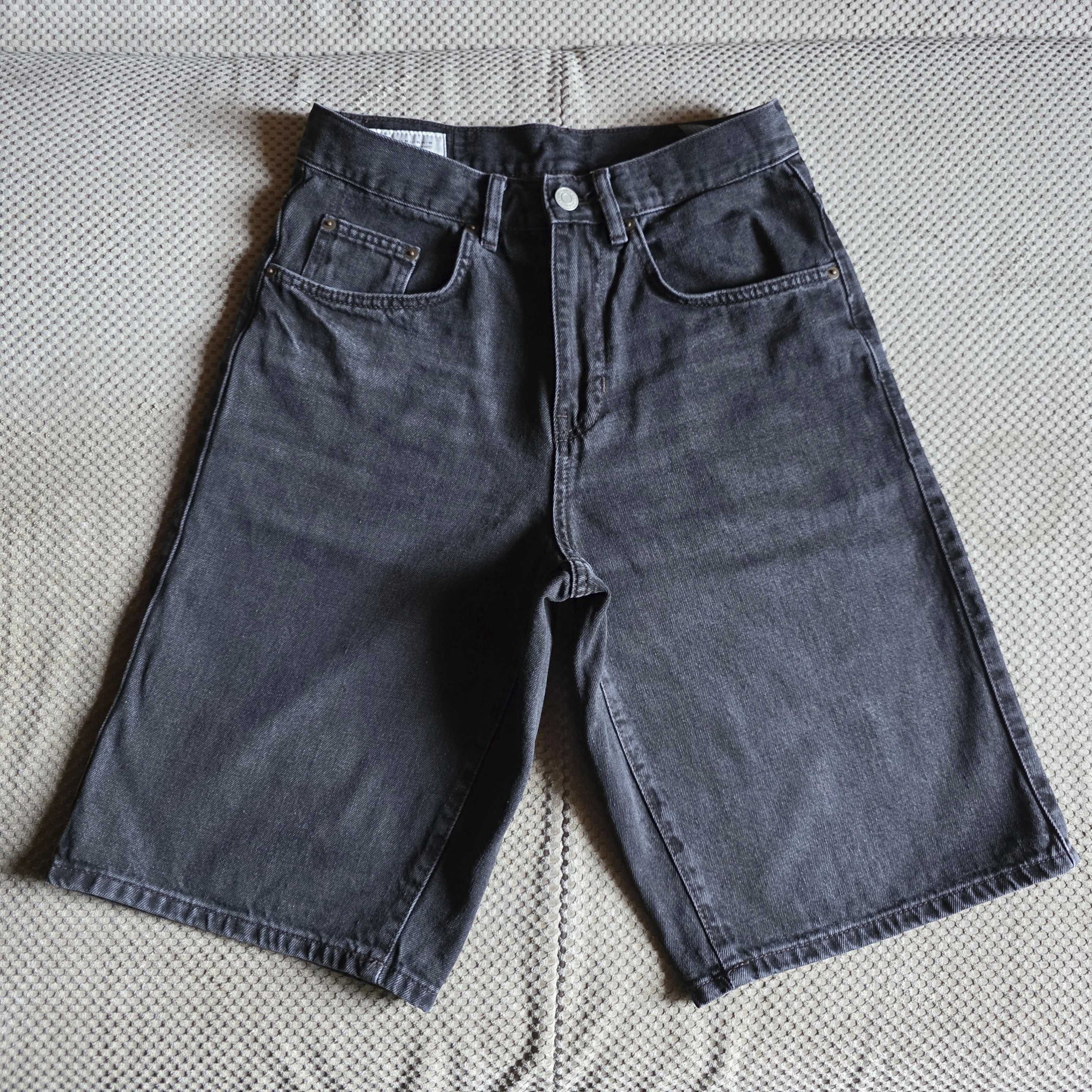 ZARA czarne bermudy rozmiar 38