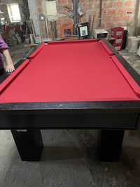 Mesa de snooker em madeira de cor preta