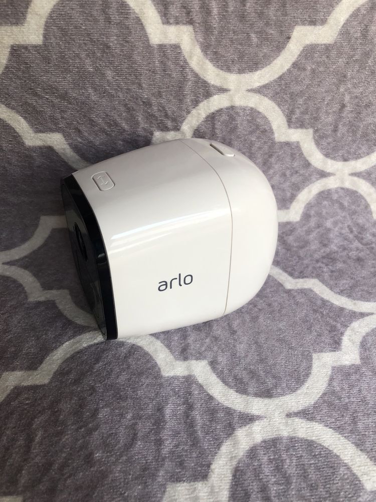 Arlo Go kamera karta sim SD