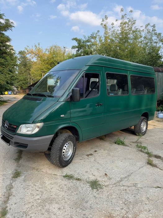 Mercedes-Benz Sprinter 4x4 9 osobowy
