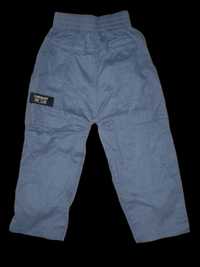 LC Waikiki. 80/86 Niebieskie spodnie dla chlopca