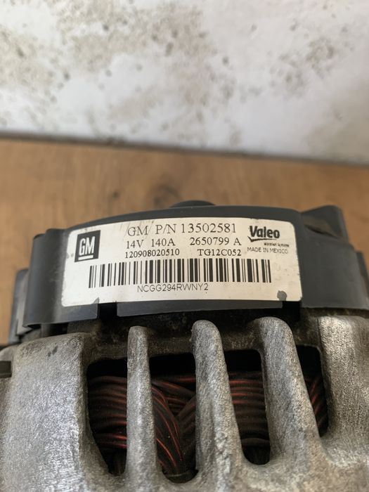 Alternator Opel Insignia Astra J 2.0 CDTI 140A