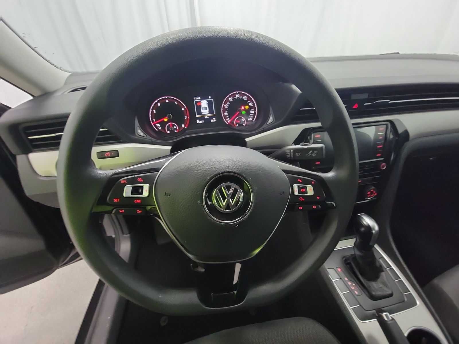 Volkswagen Passat 2.0T S 2020 р.в.