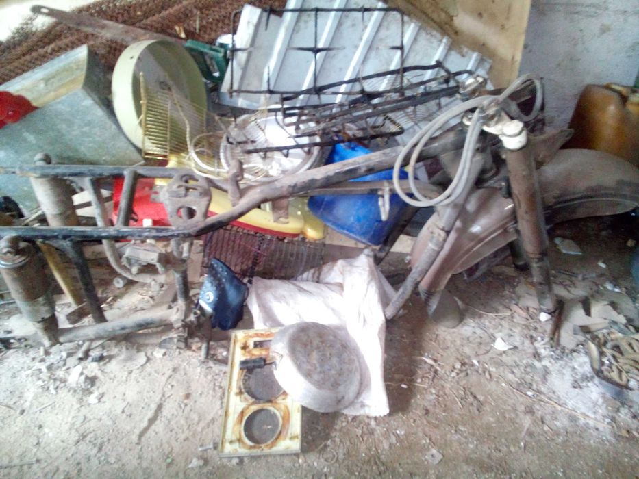 Рама з мотоцикла Урал вартість 700 гривень
