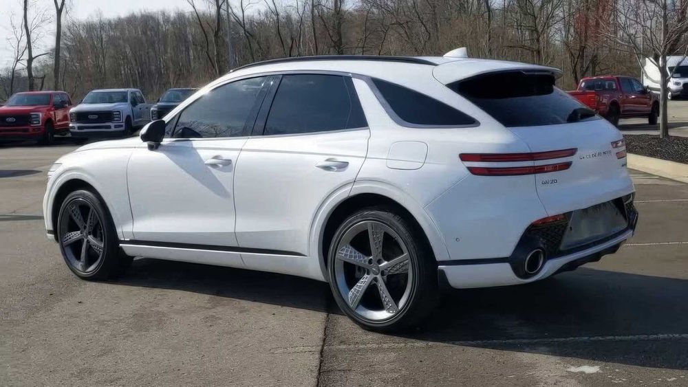 Genesis GV70 Sport      2022