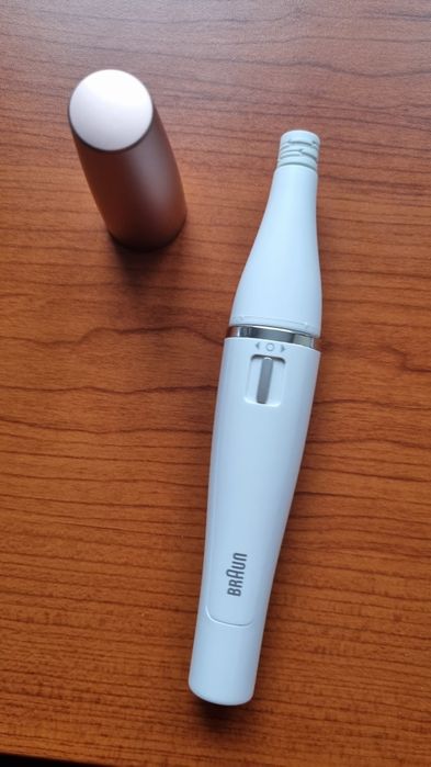 Braun FaceSpa szczoteczka do czyszczenia i depilator do twarzy