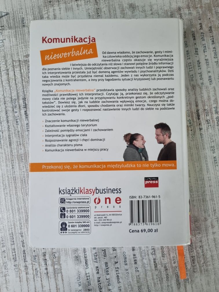 Komunikacja niewerbalna Oldrich Tegze