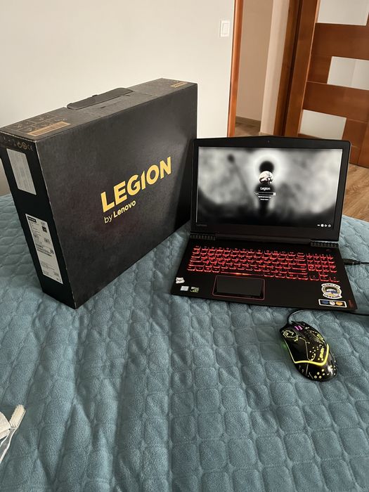 Ігровий ноутбук Lenovo Legion Y520-15IKBN