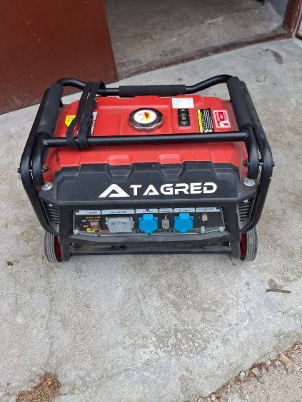 Tagred - Generator prądu TA3000GHWX